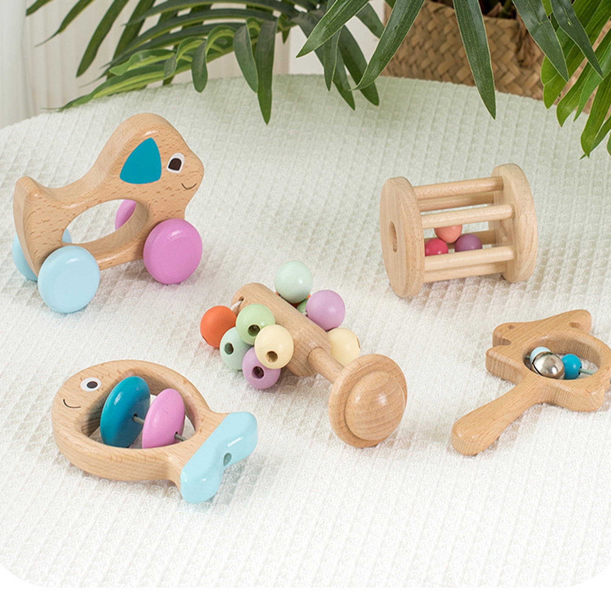 BEACENOV Montessori Wooden Rattle Toy Set for Infant Baby Boys Girls 0-6 Months,Montessori Baby Toys 6-12 Months,Toddler  Development Toys,Baby Sensory Toy,Set of 5,Baby Shower Gifts