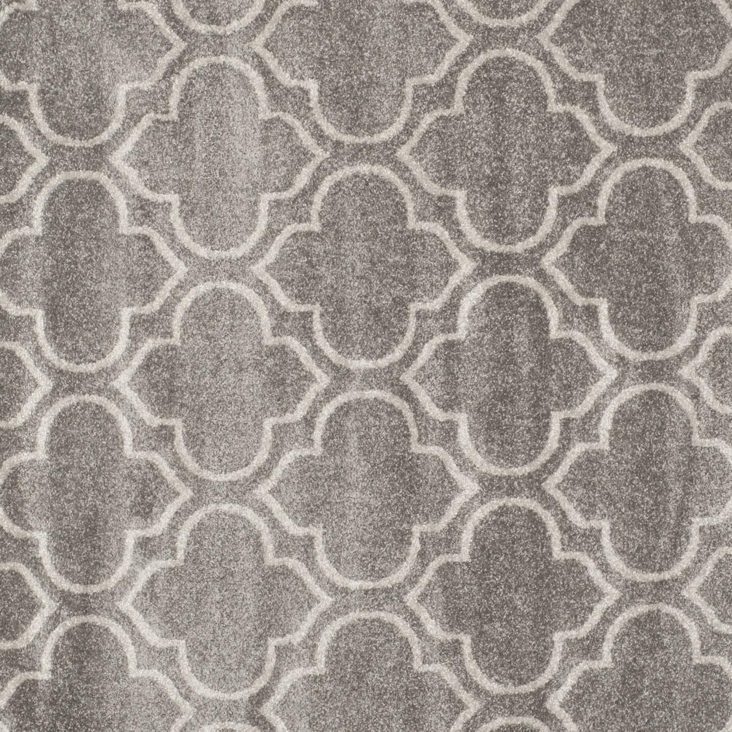Safavieh Amherst Wilson Geometric Area Rug