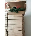 thumbnail image 5 of Adornos navideños para buzón Uanit con muñeco de nieve, bayas, decoración de botín, decoración navideña roja para jardín, decoración para exteriores, guirnalda navideña, decoración para buzón., 5 of 5