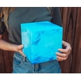 thumbnail image 3 of Réplica del cubo Tesseract de Marvel Studios de Mood Light de Ukonic, 3 of 7