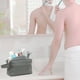 thumbnail image 4 of Neceser de viaje para mujer y hombre, bolsa de afeitado resistente al agua para artículos de tocador y accesorios, color gris, 4 of 6