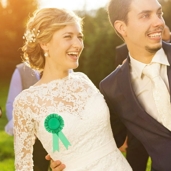 LITINKIMI 6Pcs Elegant Design Tinplate Happy Birthday Badge Pins for Graduates and Party Attendees