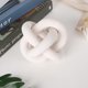 thumbnail image 5 of Cadena decorativa de madera con forma de nudo Deerwin, 15 cm, color blanco, 5 of 6