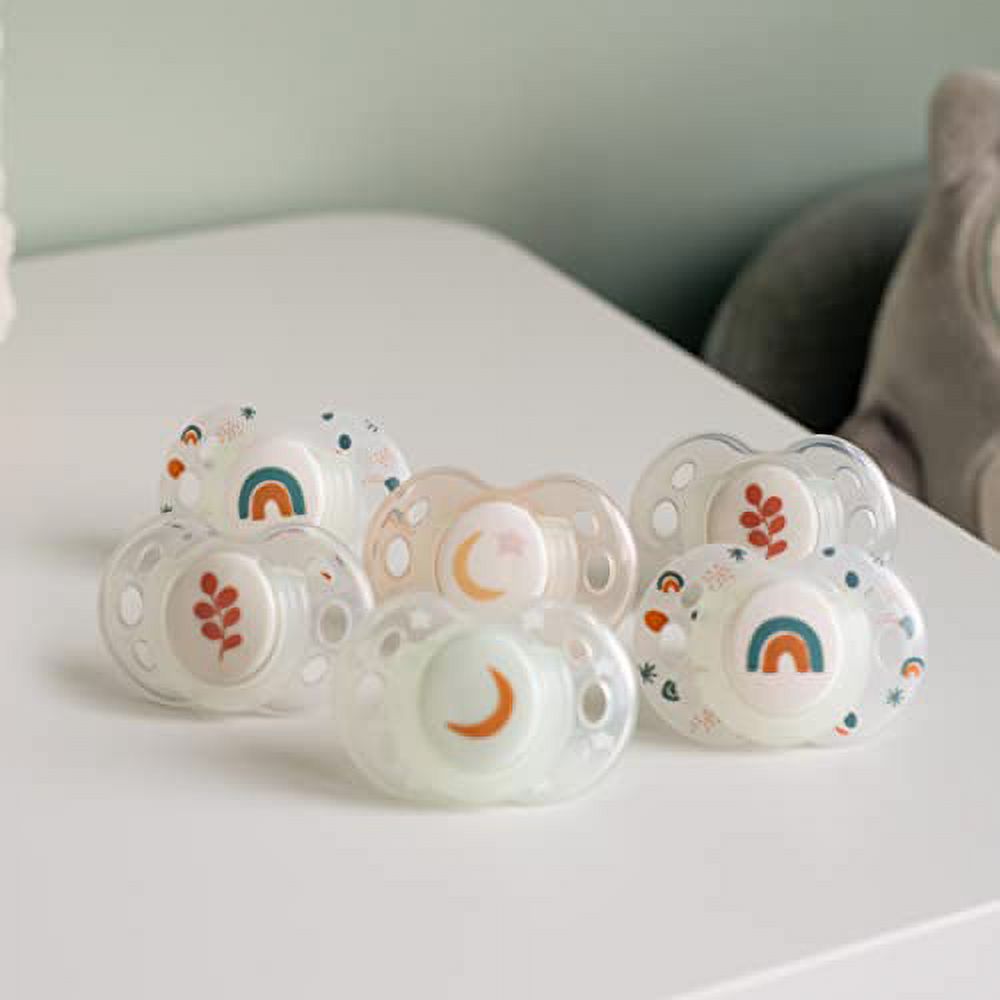 Tommee Tippee Night Time Glow in The Dark Pacifiers, Symmetrical Design, BPA-Free Silicone, 18-36m, 6 Count - image 2 of 3