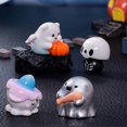 thumbnail image 4 of Figurita Decorativa De Resina Para Halloween Para Decorar El Salón Y El Dormitorio. Microdecoración., 4 of 7