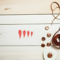 OULII 100 Pcs DIY Wood Buttons Nose Shape Buttons for Sewing Supplies Christmas Style Crafts