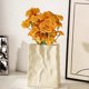 thumbnail image 1 of ¡Ahorros de otoño! Decoraciones florales Bixock, flores artificiales de alta gama, flores artificiales de manzanilla, ramo de seis ramas, flores de plástico para decoración del hogar., 1 of 5