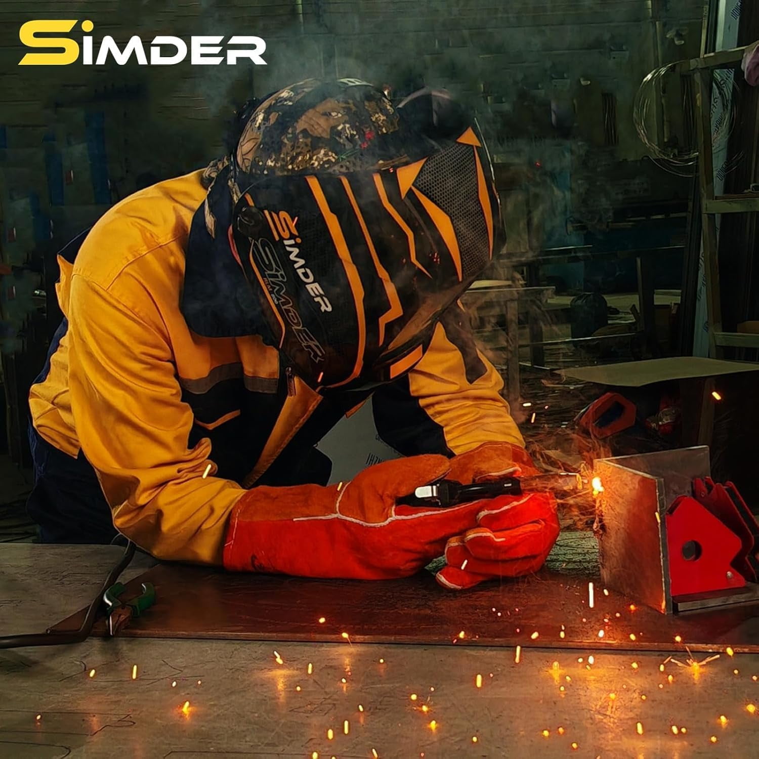 SSIMDER Welding Hood, Auto-Darkening Welding Helmet with Solar Power Auto Darkening Welding Helmet, 4 Arc Sensor Wide Shade 4/5-9/9-13 for TIG MIG ARC CUT