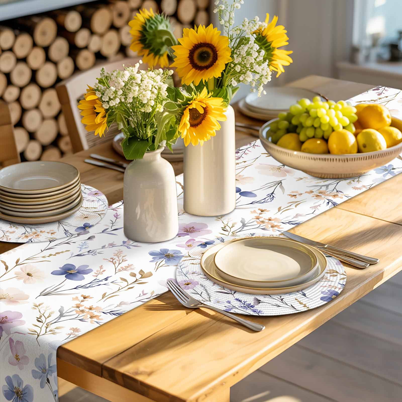 Round Woven Placemats set of 4, Watercolor Blue Purple Flowers Washable&Heat Resistant Plastic Wipeable Placemats for Round Table Botanical Kitchen Dining Table Decor, 13in,