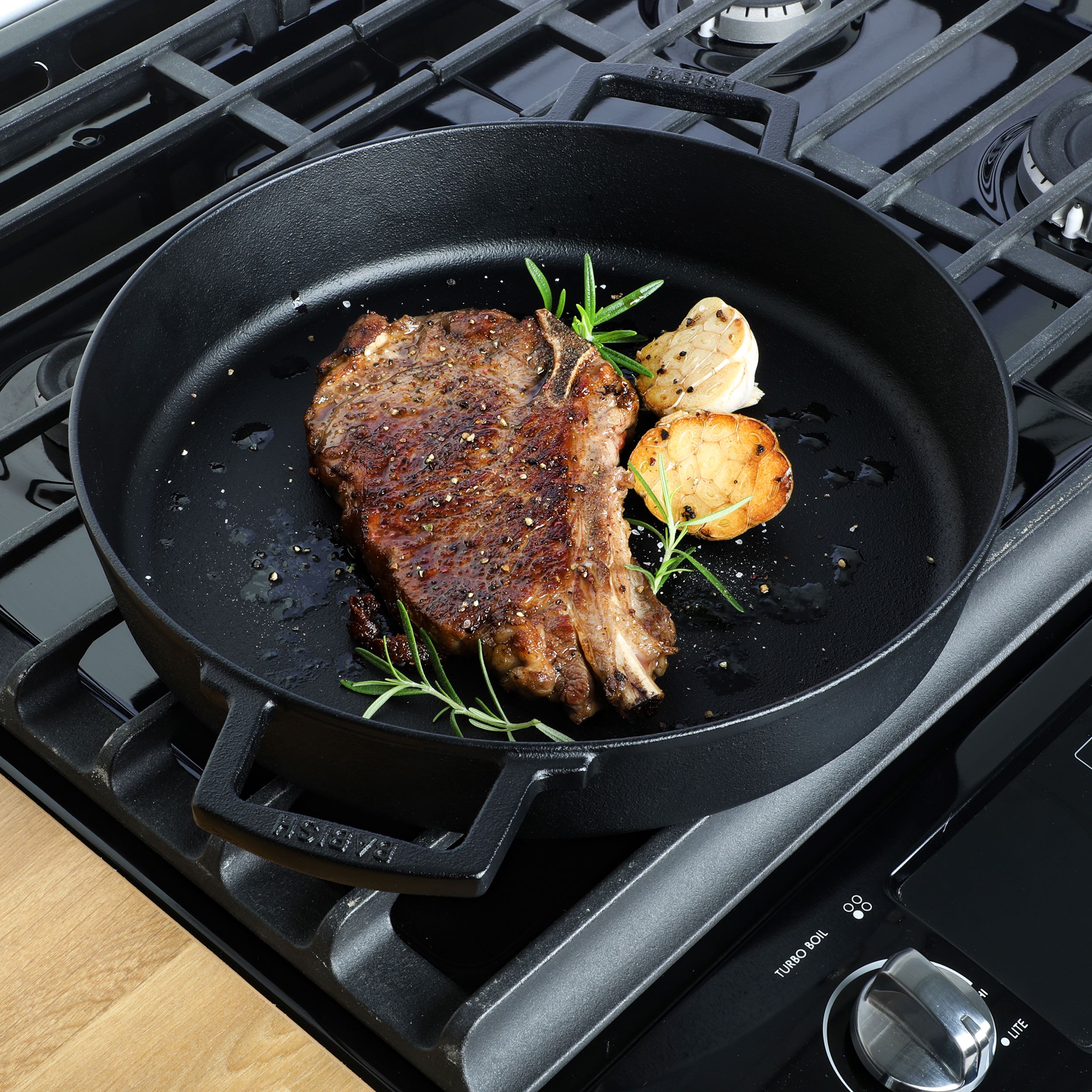 Babish 13-Inch Cast Iron Everyday Pan photo 7