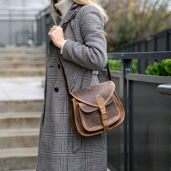 Leather Crossbody Tote Bag for Women – Distressed Tan Shoulder Satchel Purse for Travel and Daily Use