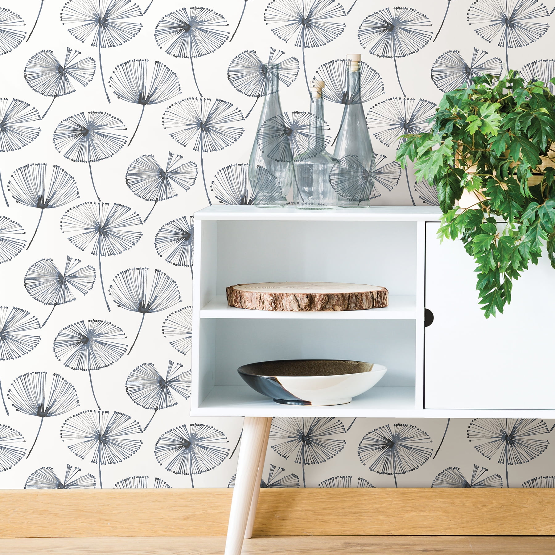 NuWallpaper Aya Vinyl Peel And Stick Wallpaper, 216-in by 20.5-in, 30.75 Sq. ft. 1 count