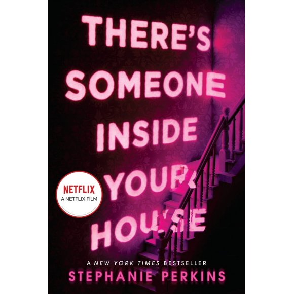 Pre-Owned There's Someone Inside Your House (Paperback) 0142424986 9780142424988