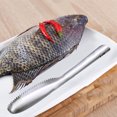 thumbnail image 2 of Twowood Hogar Escala de pescado de acero inoxidable Quitar raspado de limpieza rápida Peeler Scraper herramienta Twowood 21331, 2 of 6