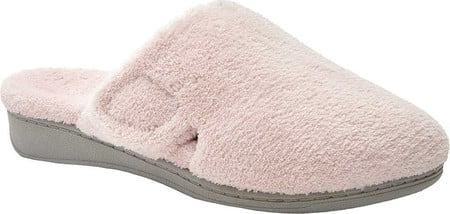 washing vionic slippers