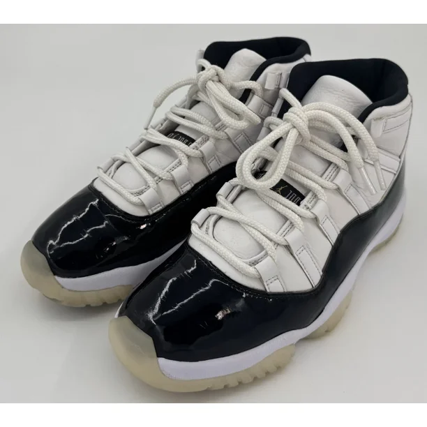 Size 9.5 - Jo r-dan 11 Retro Mid Gratitude / Defining Moments
