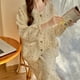 thumbnail image 4 of Pijamas de mujer de primavera y otoño de manga larga de algodón de aire engrosado sándwich estilo princesa dulce otoño e invierno ropa de casa invierno, 4 of 6