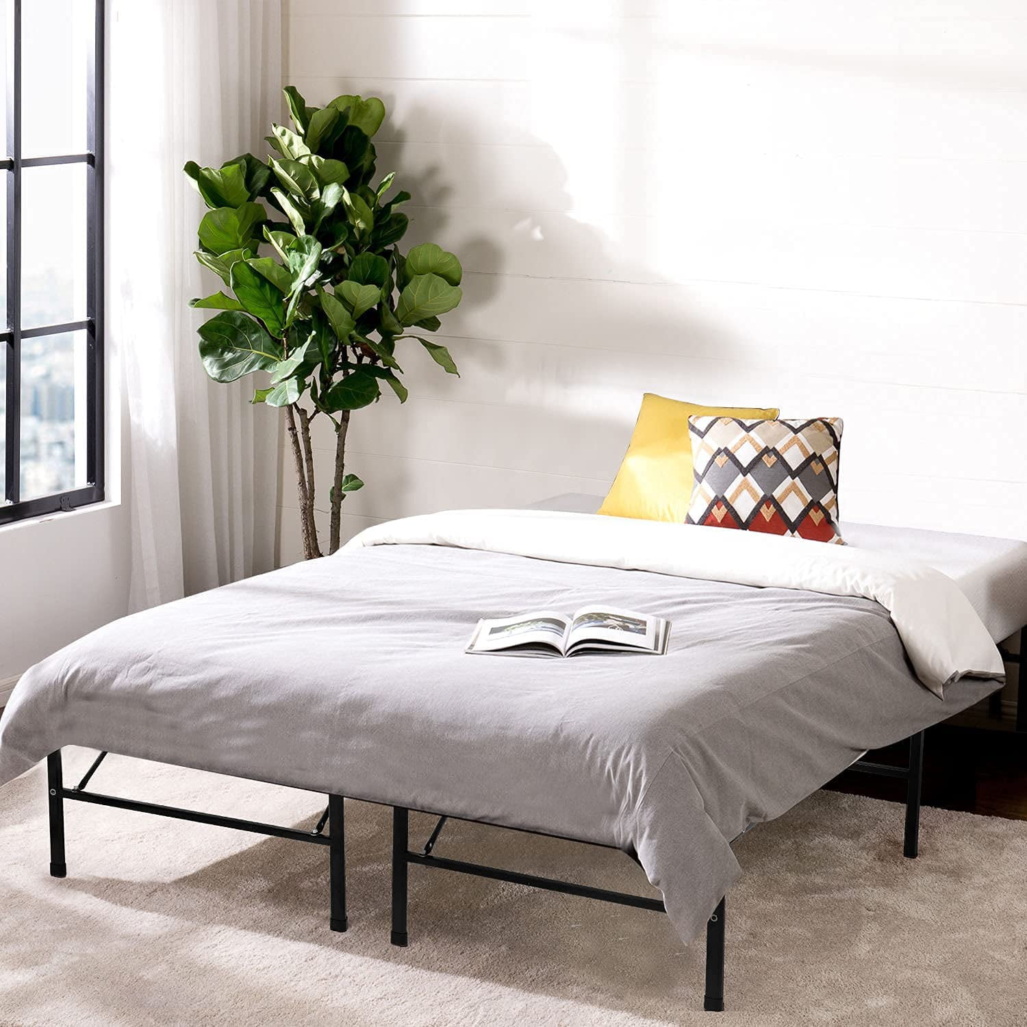 Queen Size Bed Frame Metal Bed Mattress Base Foundation Home Bedroom Furniture 