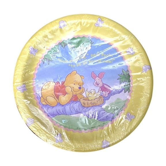 Disney Winnie the Pooh Arrival 8-Dessert Plates