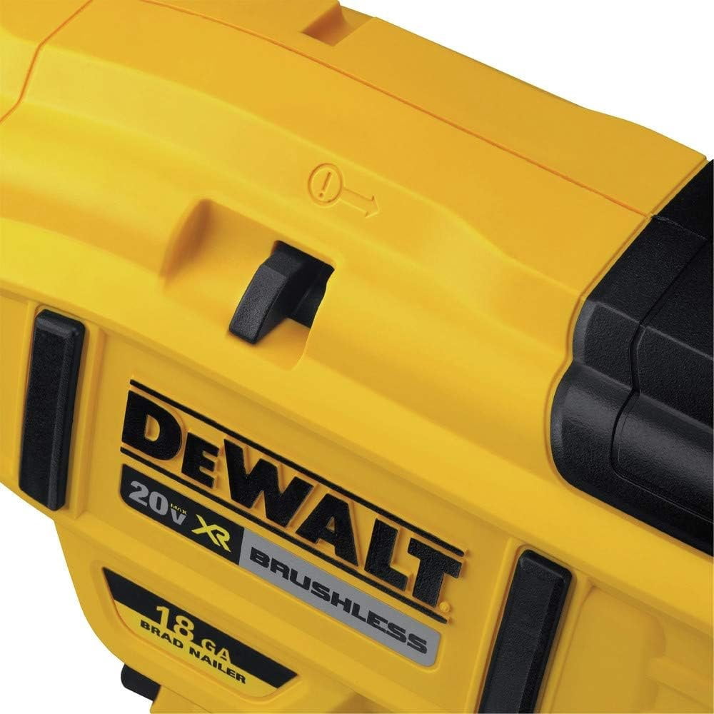DEWALT 20V MAX XR 18 Ga Cordless Brad Nailer DCN680B - Brushless Motor - Tool Only