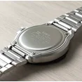 thumbnail image 4 of Reloj pulsera Casio Mrw-200h-1b2v con correa de acero inoxidable color plateado - fondo blanco - bisel negro, 4 of 8