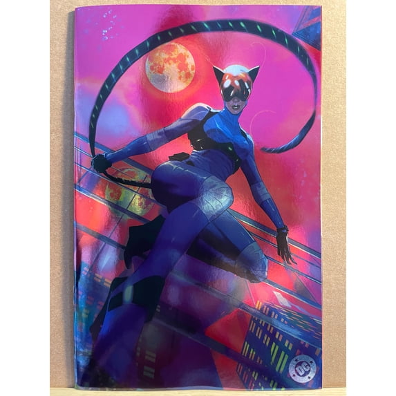 Absolute Catwoman #1 Comic Book