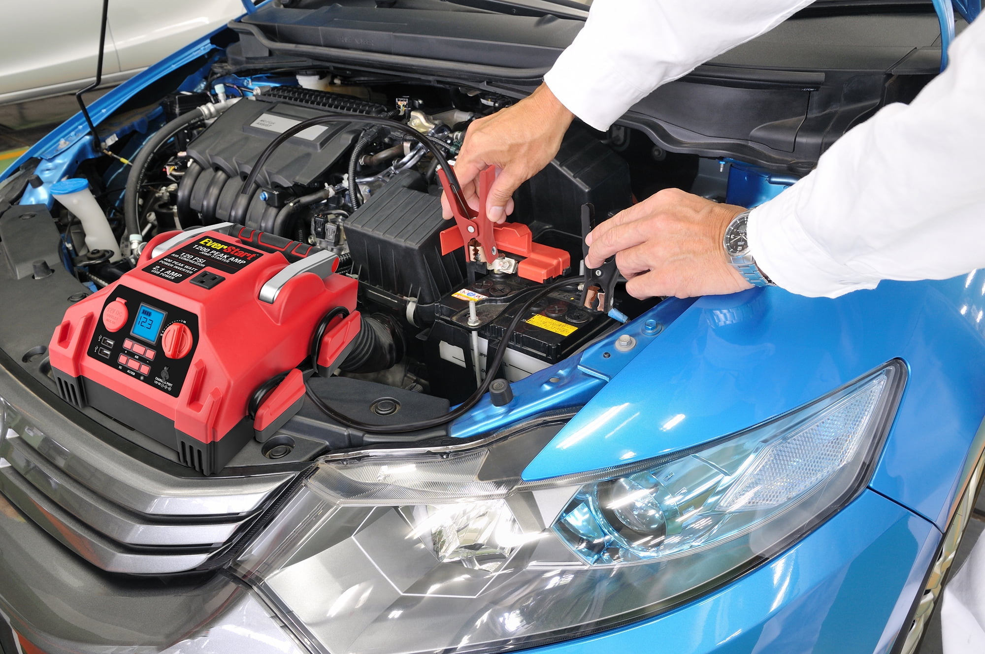 Everstart 1200 Peak Amp Jump Starter Owner Everstart 1200 Peak Amp Jump Starter Owner