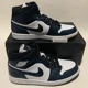 thumbnail image 5 of Ni - ke Air Jordan 1 Mid Armory Navy Men Size 8 New EU 41 (2022) 554724-411 White Black, 5 of 5