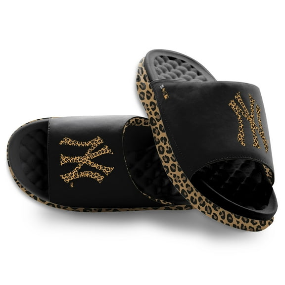 Women's ISlide Black New York Yankees Cheetah Dip Motive Slide Sandals