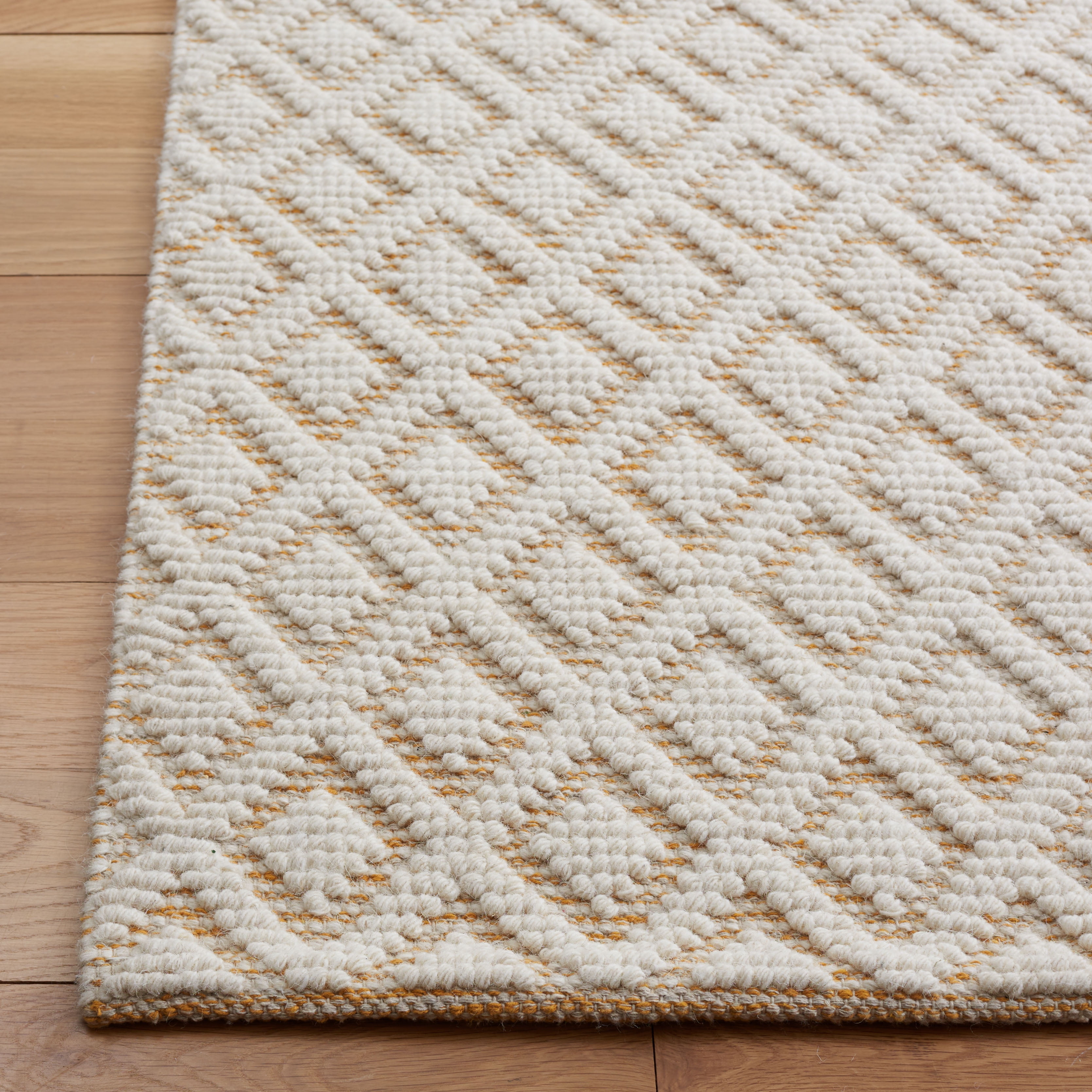 SAFAVIEH Vermont Thurstan Geometric Wool Area Rug, 3' x 5', Ivory/Gold