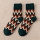 thumbnail image 1 of Calcetines de rizo de lana en zigzag para hombre, nuevos calcetines de invierno de moda que combinan con todo, gruesos y cálidos para hombre, 1 of 6