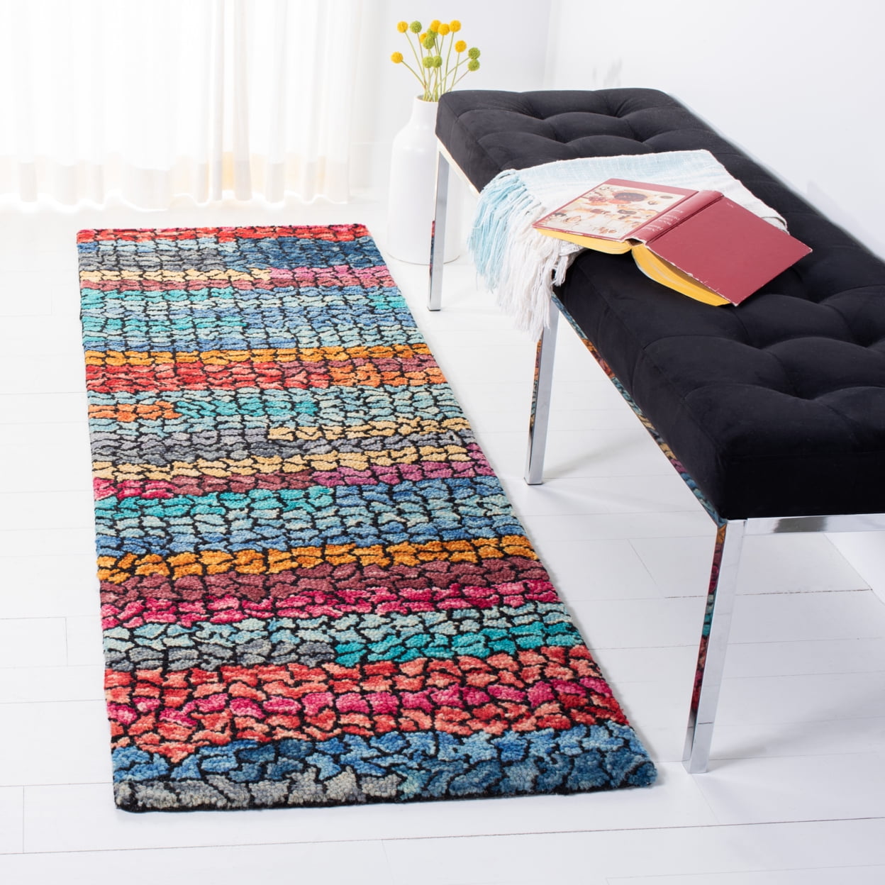 SAFAVIEH Aspen Leontyne Geometric Wool Area Rug, Navy/Red, 5' x 8'