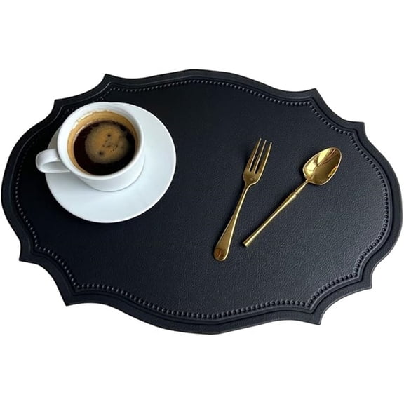 Faux Leather Placemats Set of 4,Oval Heat-Resistant Wipeable Surface Tablemats, Non-Slip Grip, Waterproof Table Décor for Dining, Black
