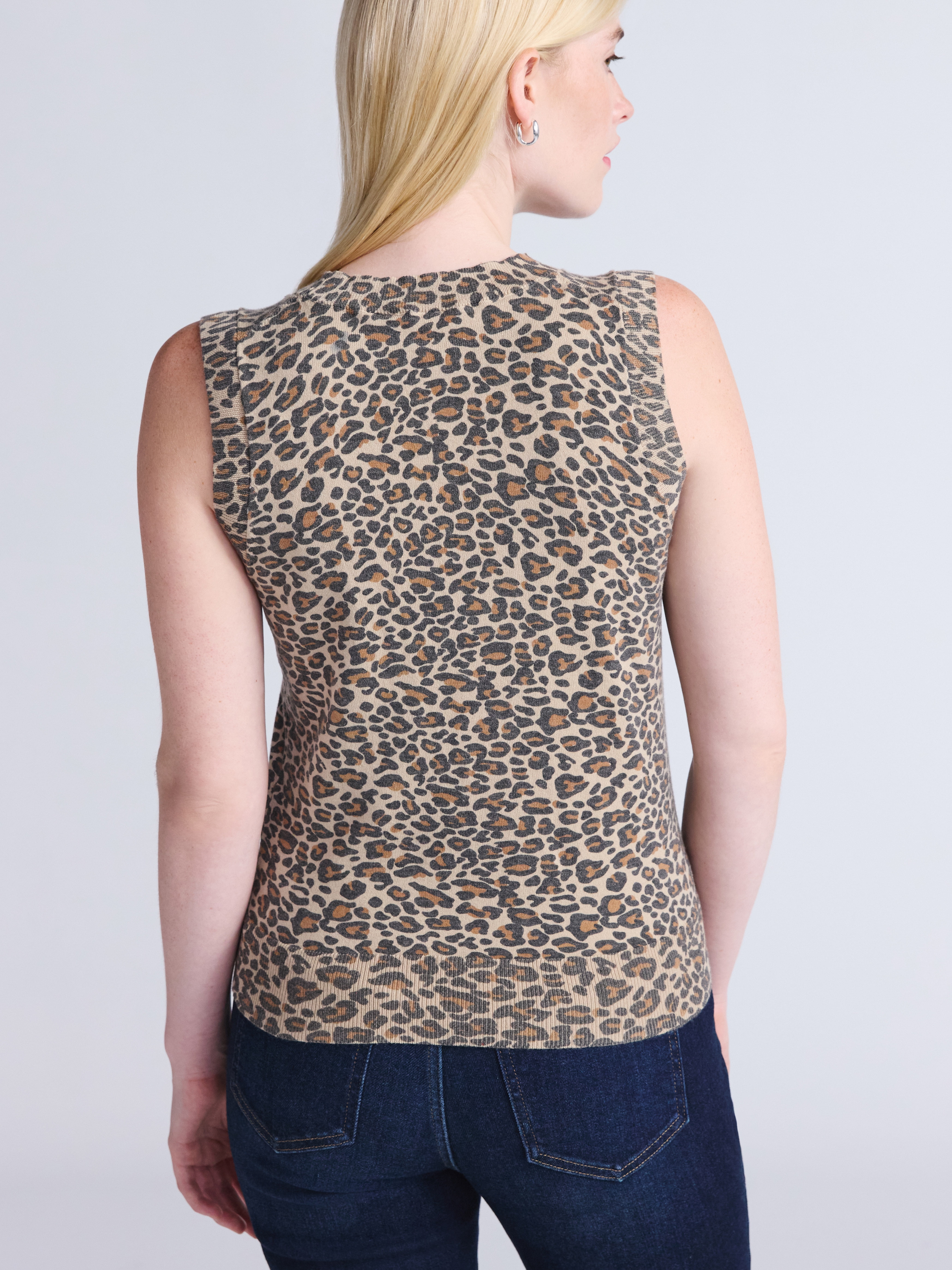 Time and Tru Women's Fine Gauge Sweater Tank Top, Lightweight, Sizes XS-XXXL