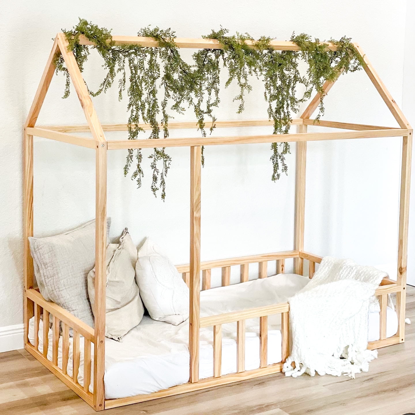 montessori crib bed