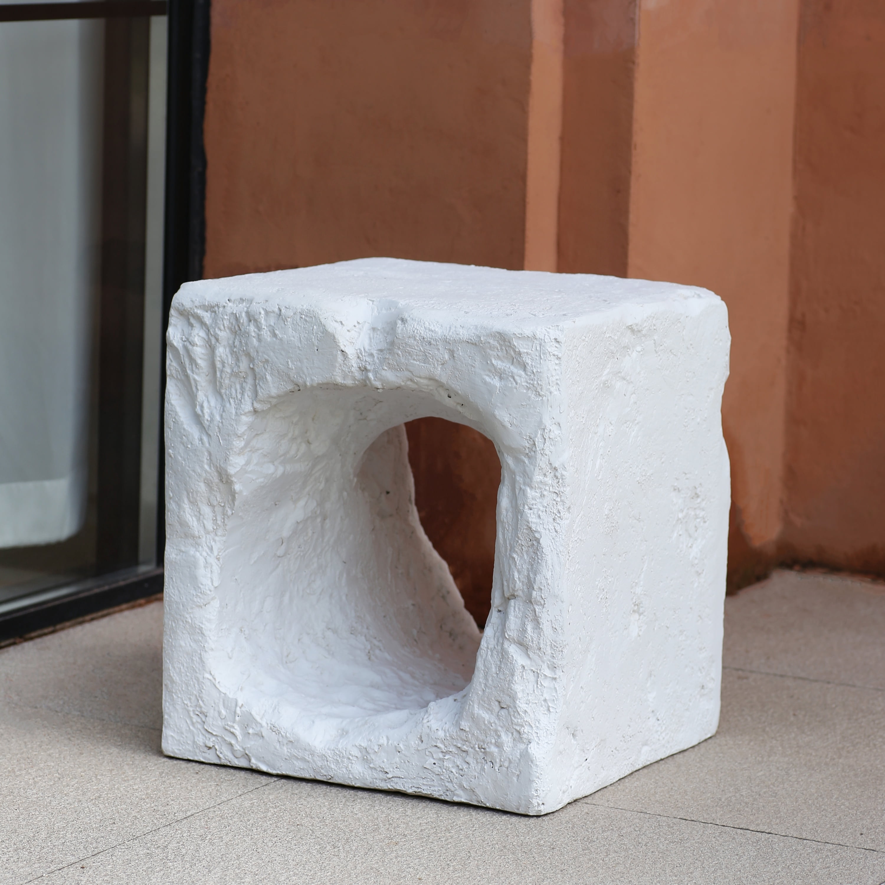 Minimalist Decorative Side Table for Garden Balcony Deck, White