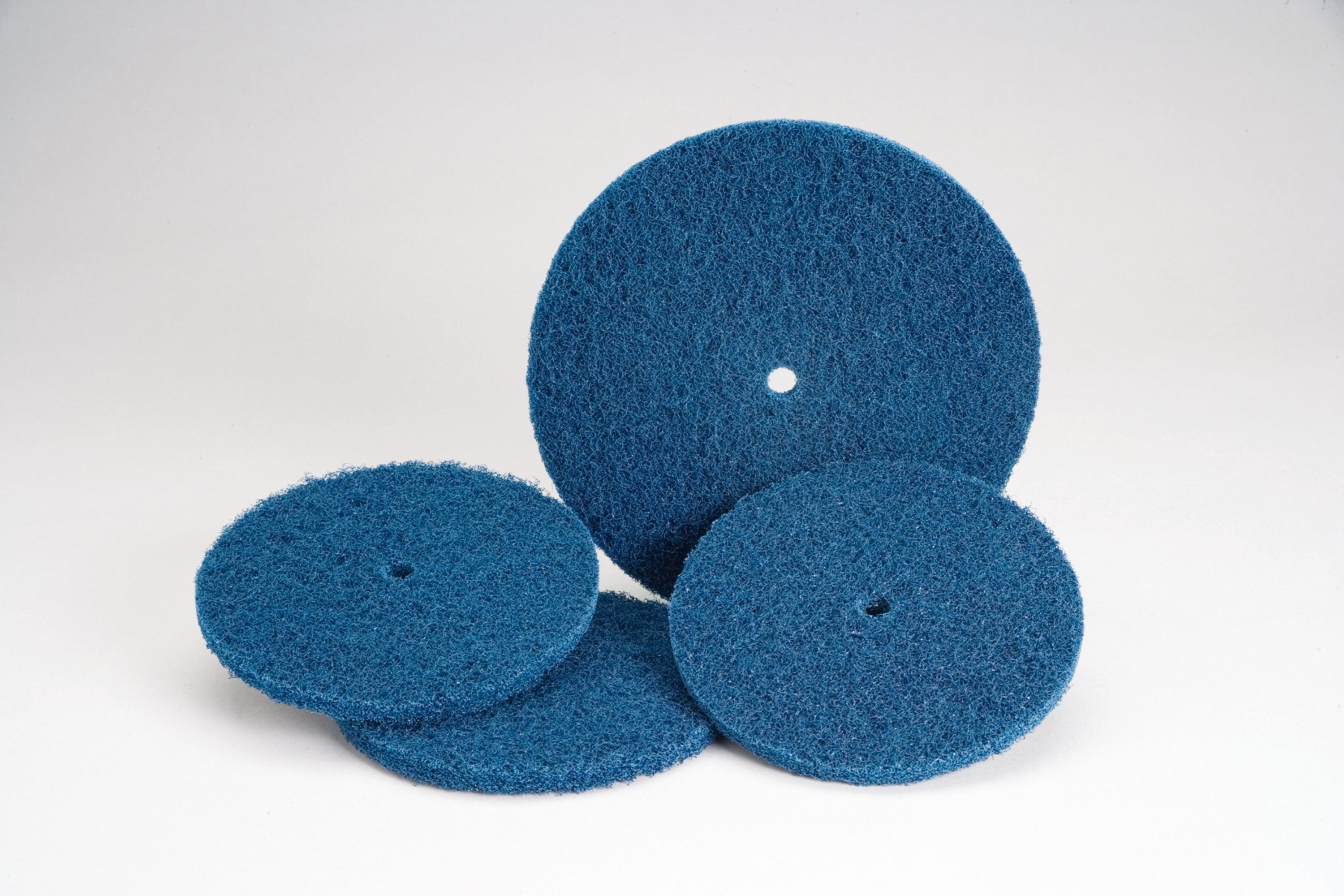 Standard Abrasives Buff and Blend HS Disc, 810910, 8 in x 1/2 in A MED