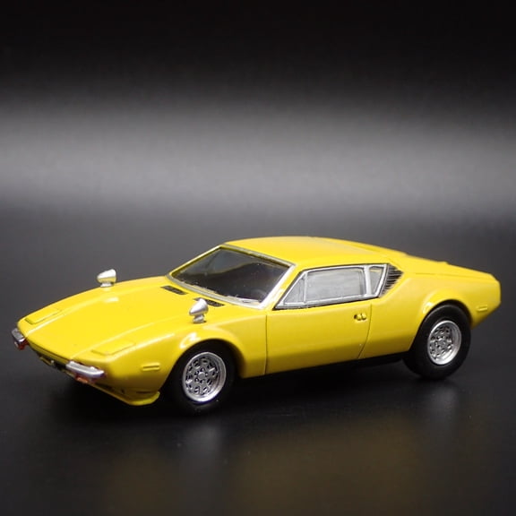 Open Box 1972 72 DE TOMASO PANTERA RARE 1:64 SCALE COLLECTIBLE DIORAMA DIECAST MODEL CAR