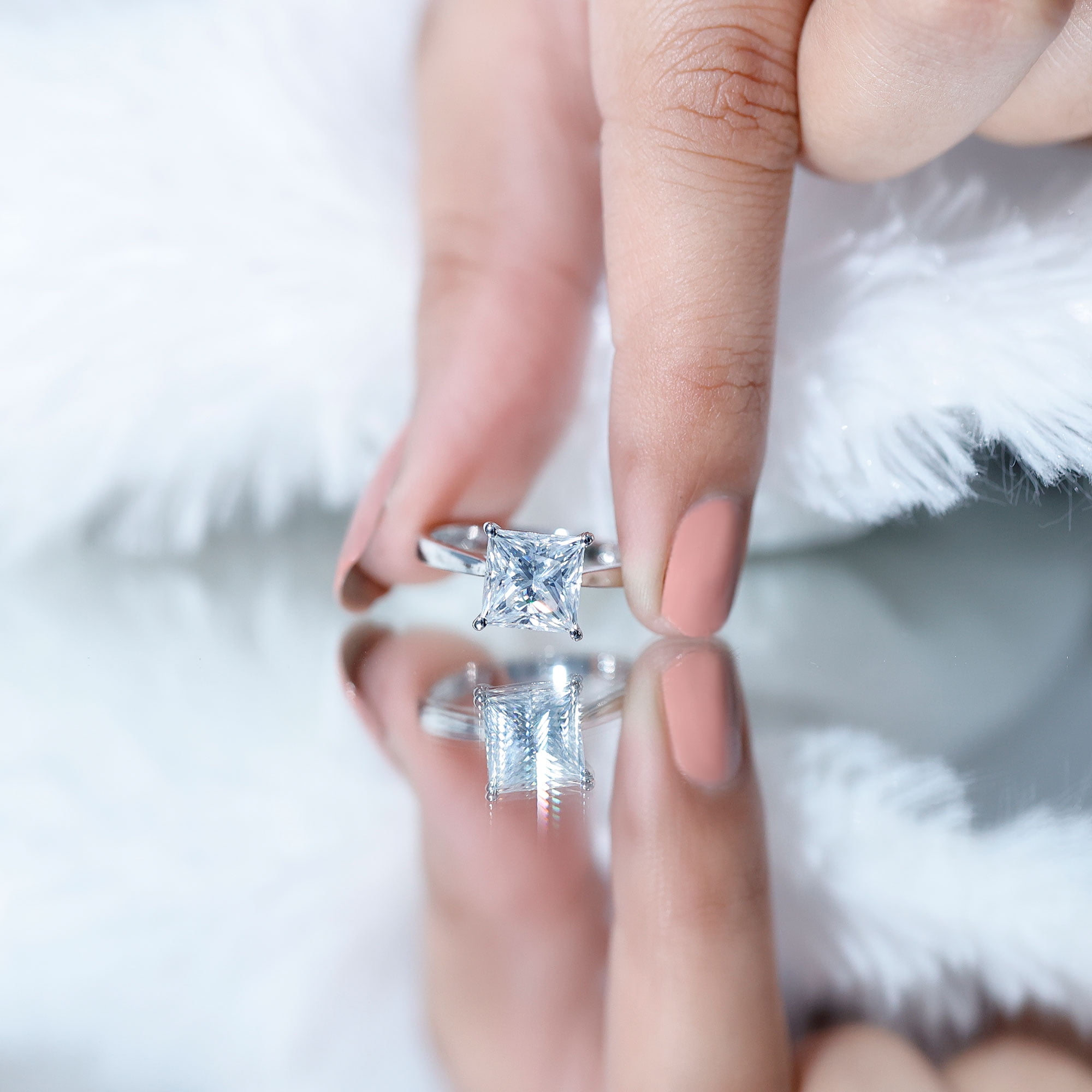 Rosec Jewels Princess Cut Moissanite Solitaire Engagement Ring for Women (2 Ct, 7 mm, D-VS1 Grade), 10K White Gold, US 6.50