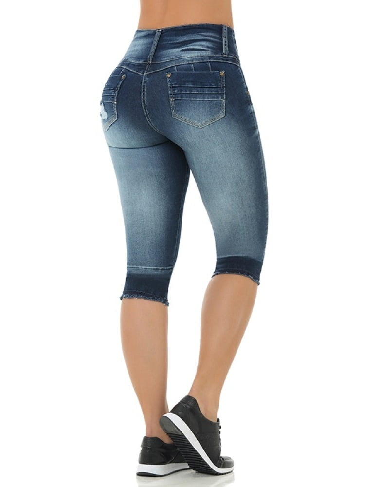 plus size distressed jean capris