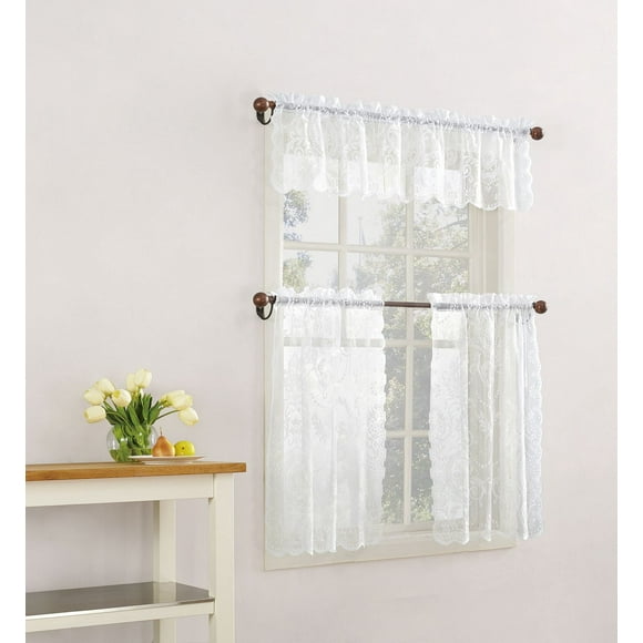MAINSTAYS White Lace Valance/Tier Set