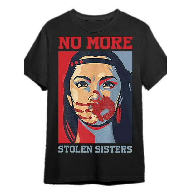Camiseta gráfica "No More Stolen Sisters", cuello redondo, estilo casual con elasticidad media, color liso con detalle de aplique, corte regular - negro, ropa casual | Camisa con mensaje social | Text
