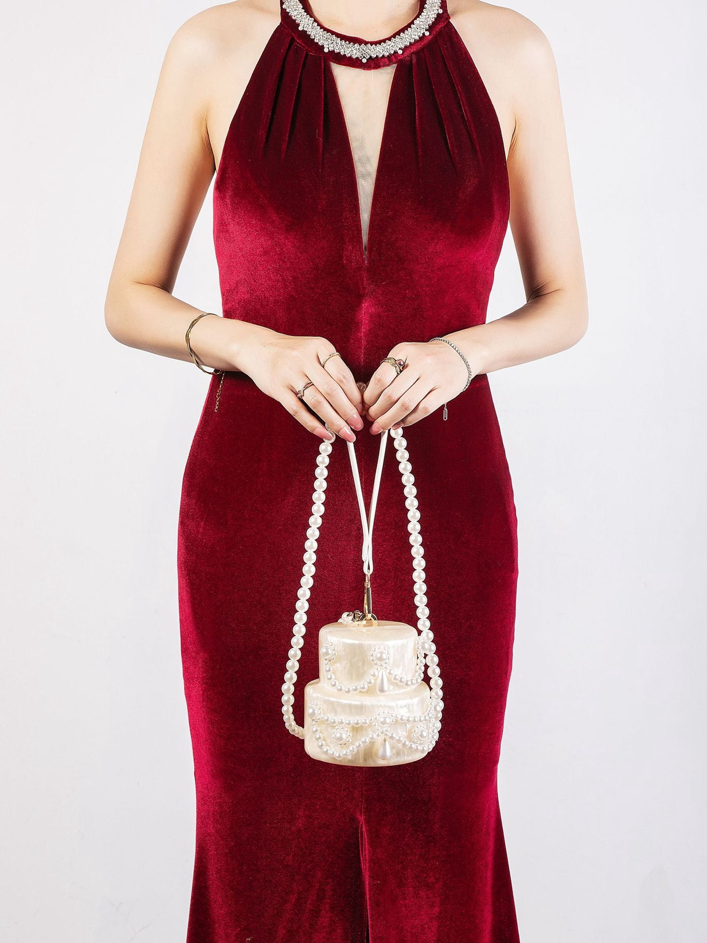 Cake Shaped Acrylic Clutch Pearl Handbags Beaded Evening Bag Mini Clutch Handbag for Wedding Cocktail Party Prom