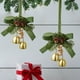 thumbnail image 5 of Adorno Navideño Colgante Pequeño con Campanitas, Lazo de Terciopelo, Piñas y Árbol de Navidad., 5 of 6