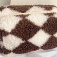 thumbnail image 2 of Bolso de cosméticos de tablero de ajedrez Bolsas de maquillaje de felpa suave para adolescentes (café), 2 of 8