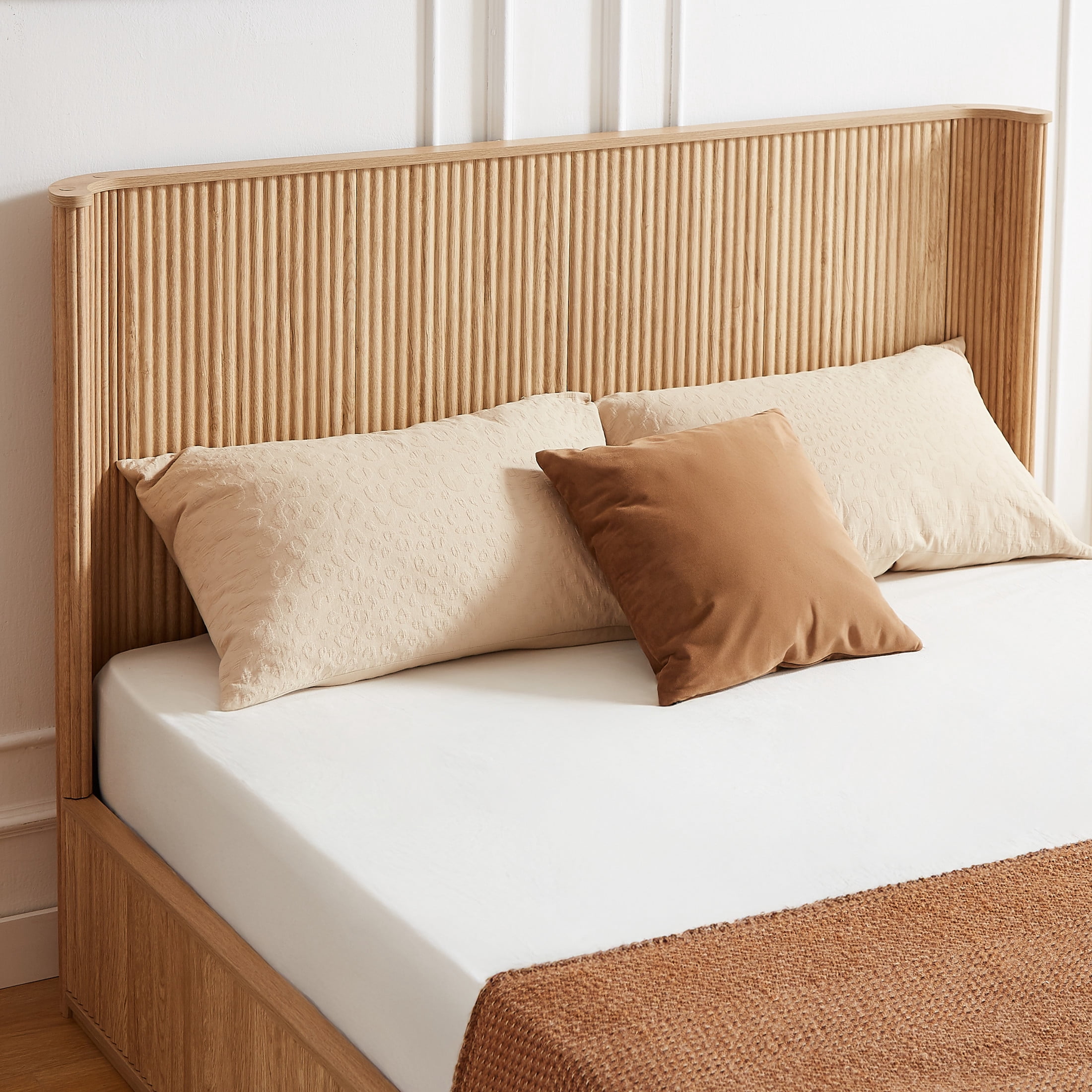 Noble House Queen Platform Bed Frame with 44.49"H Curved Headboard, Wood Slat Support, Oak