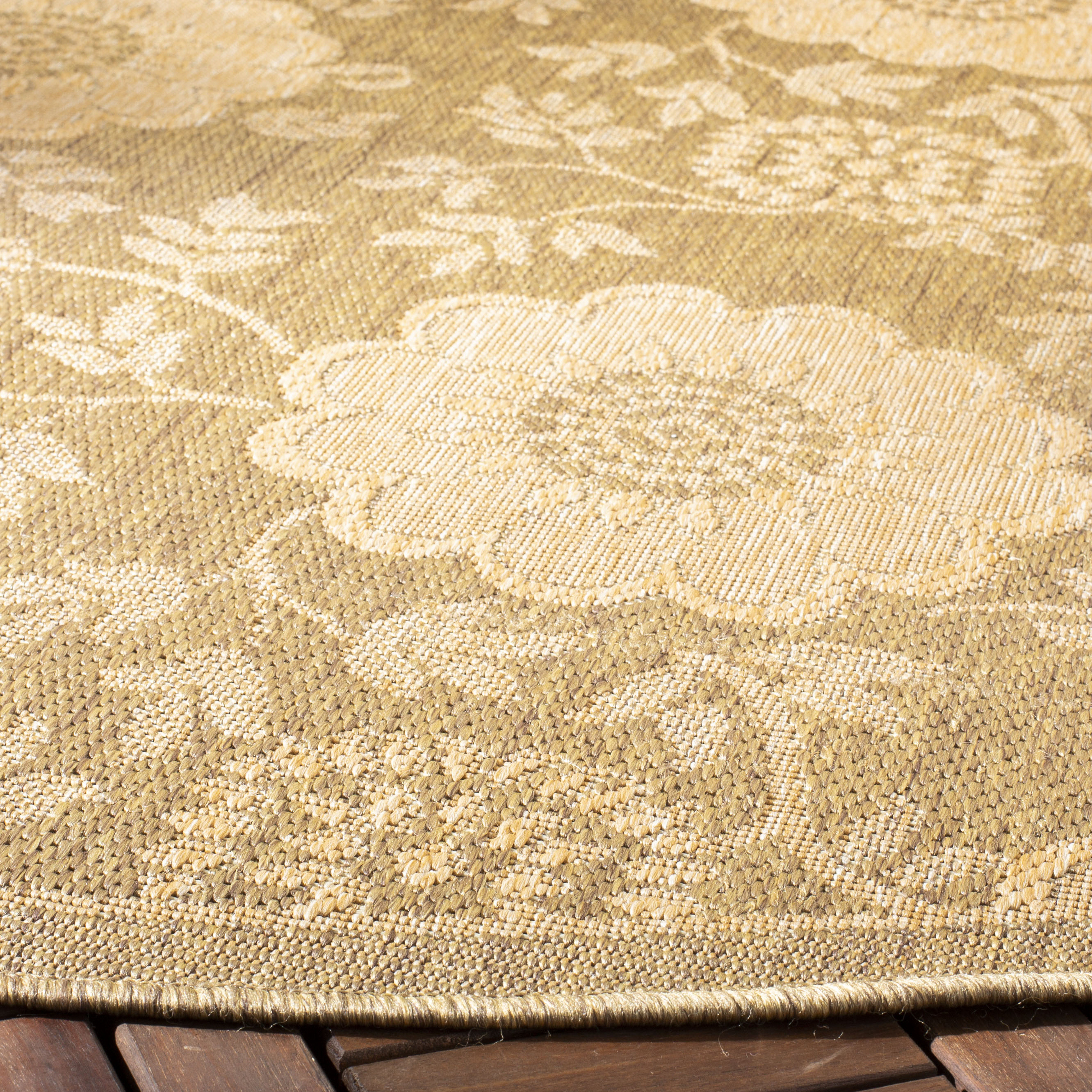 Safavieh Courtyard Alan Floral Indoor/Outdoor Area Rug, Gold/Natural, 6'7" x 6'7" Round