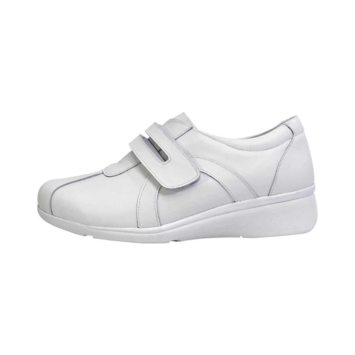 24 HOUR COMFORT Bonnie Wide Width Professional Sleek Shoe WHITE 9
