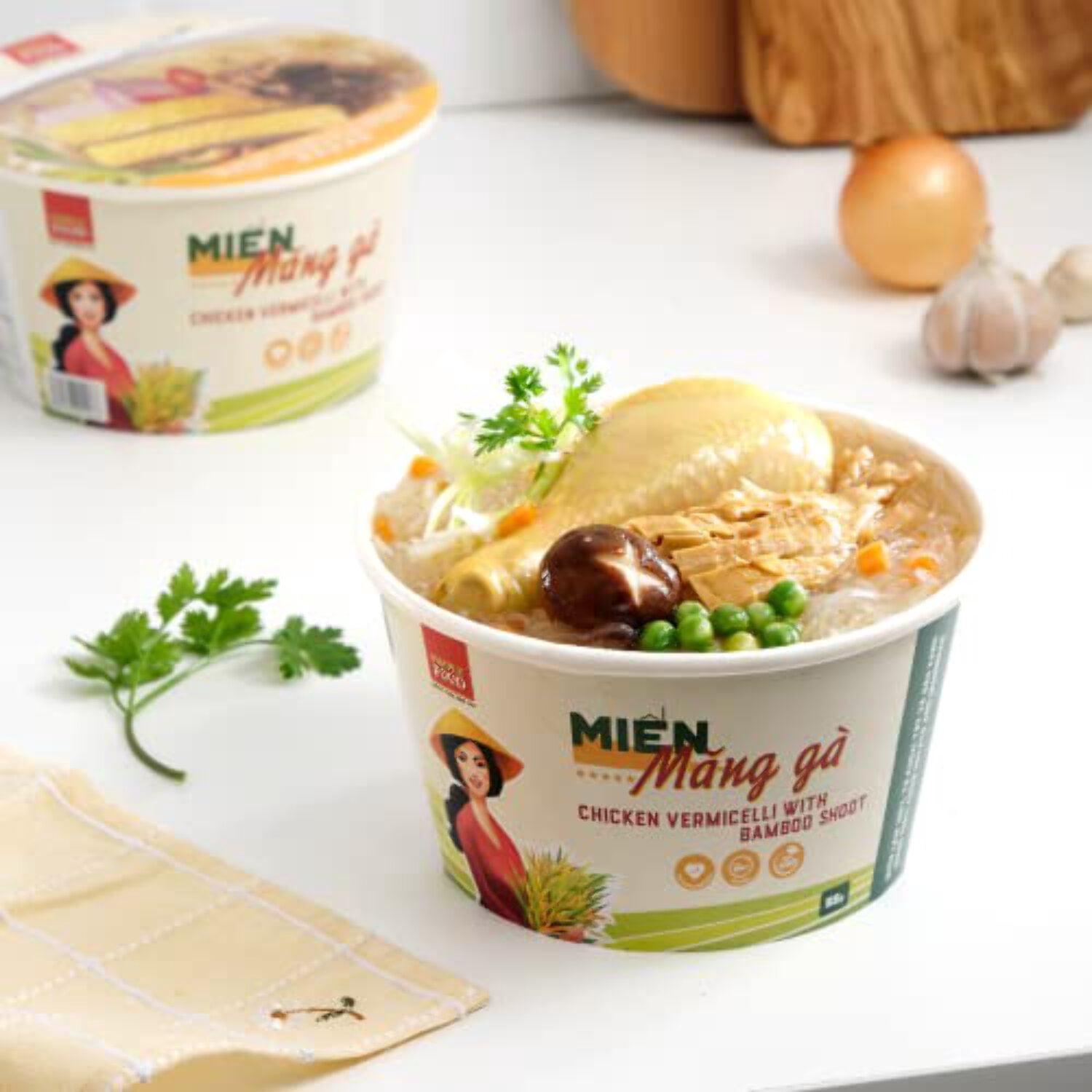 Instant Chicken Glass Noodle (9 Bowls/Box): $1.99 per Bowl (55g), Fork Included by Simply Food