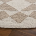 thumbnail image 3 of SAFAVIEH Ebony Alastar Checkered Area Rug, Beige/Ivory, 6' x 6' Round, 3 of 10